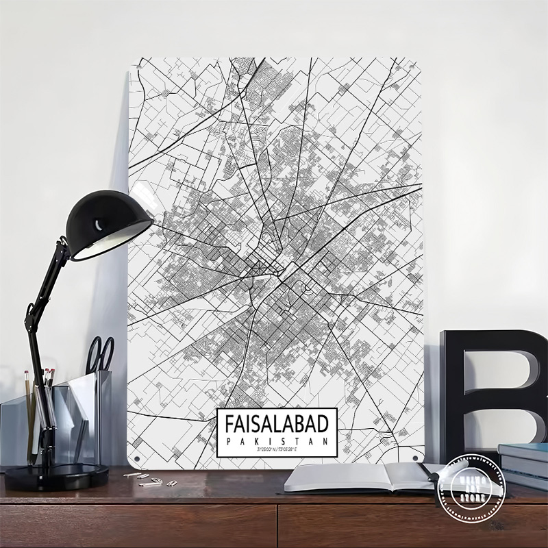 Affiche en tôle légère Carte d - Custom Map Poster avis et prix